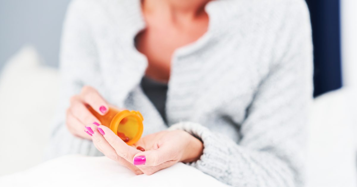 Terapia hormonal na menopausa: benefícios, riscos e quem pode fazer