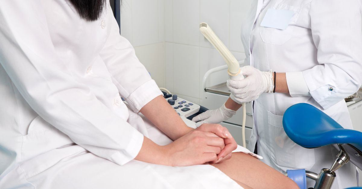 Endometrioma ovariano: alcoolização x cirurgia—indicações, vantagens, riscos e efeitos na fertilidade. Entenda quando cada opção é melhor 4 Endometrioma ovariano: alcoolização x cirurgia—indicações, vantagens, riscos e efeitos na fertilidade. Entenda quando cada opção é melhor